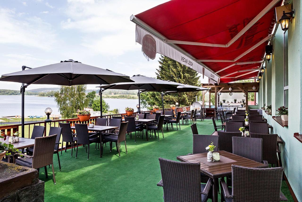 Hotel Racek Černá v Pošumaví المظهر الخارجي الصورة